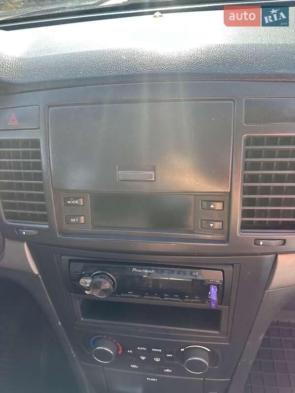 Седан Chevrolet Epica 2006 в Ізмаїлі