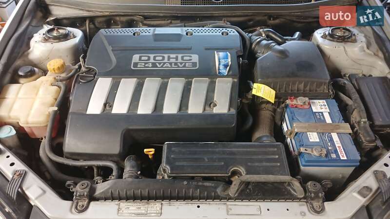 Седан Chevrolet Epica 2008 в Києві