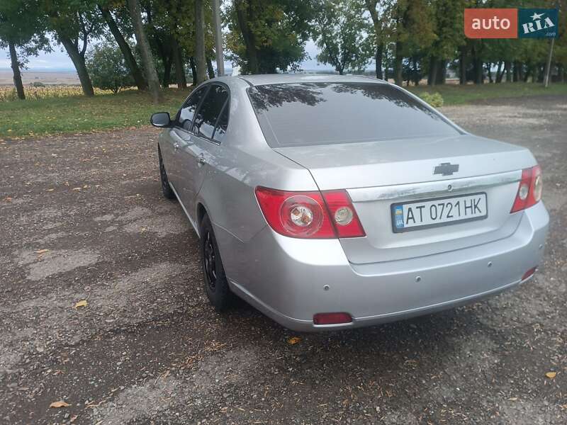 Седан Chevrolet Epica 2008 в Чернівцях