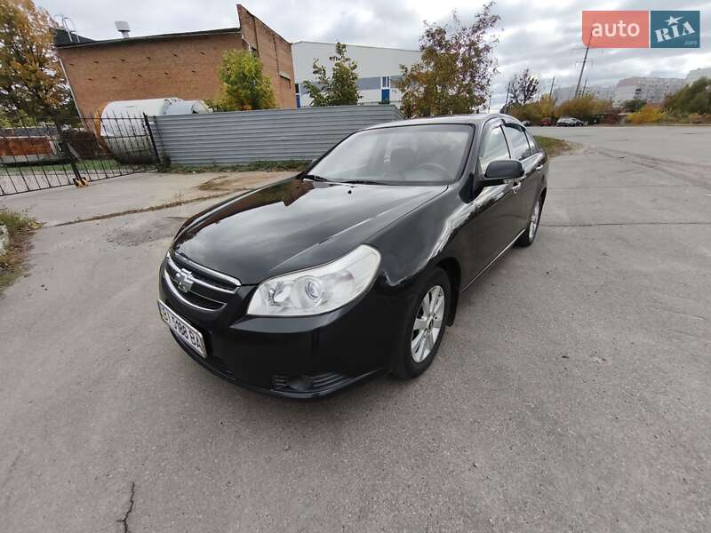 Седан Chevrolet Epica 2008 в Полтаве