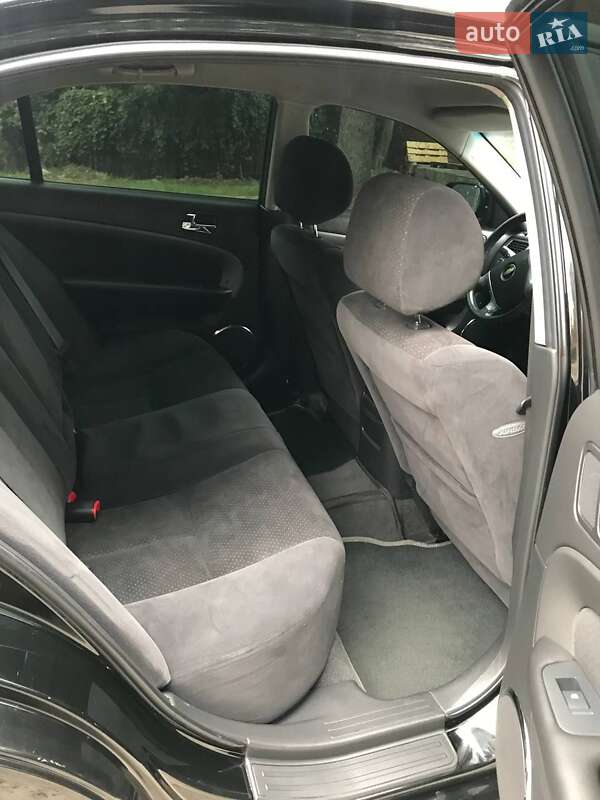 Седан Chevrolet Epica 2007 в Ромнах фото 21 Седан Chevrolet Epica 2007 в Ромнах