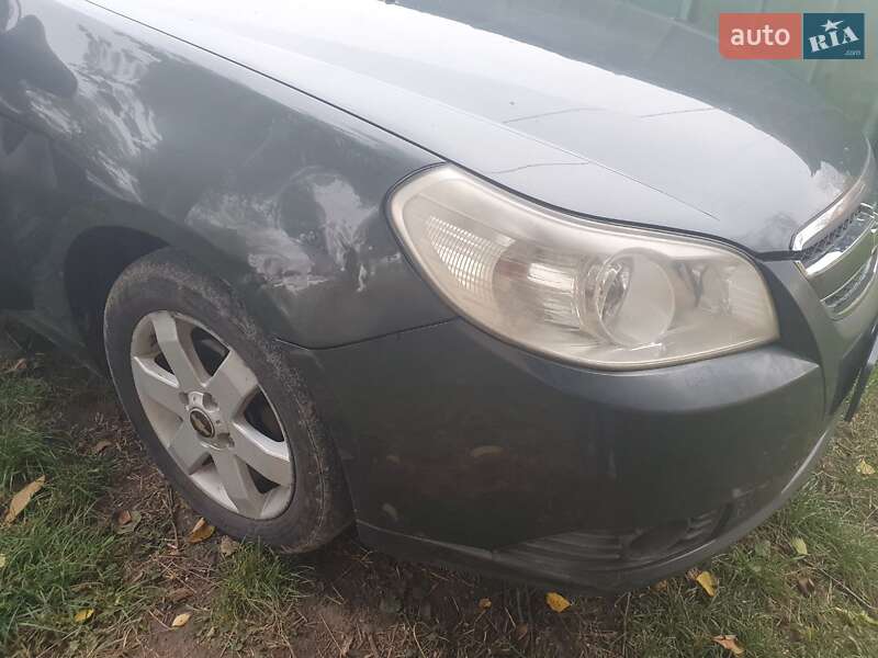 Седан Chevrolet Epica 2007 в Переяславе