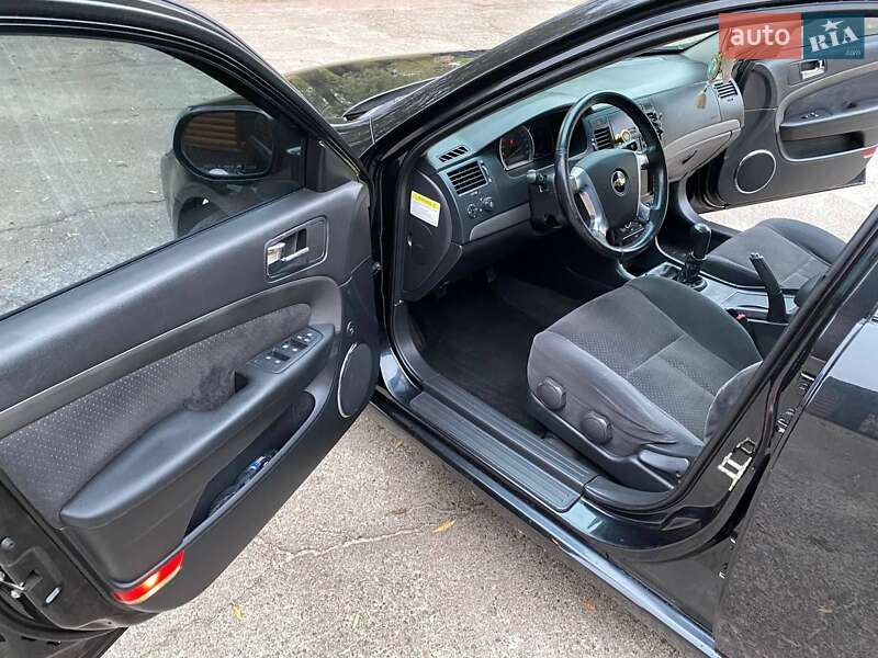 Седан Chevrolet Epica 2008 в Прилуках