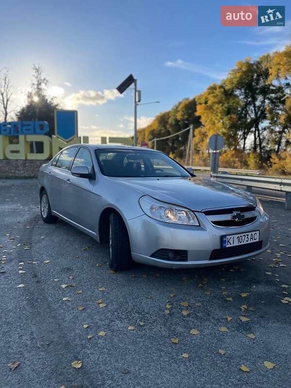 Седан Chevrolet Epica 2008 в Ромнах