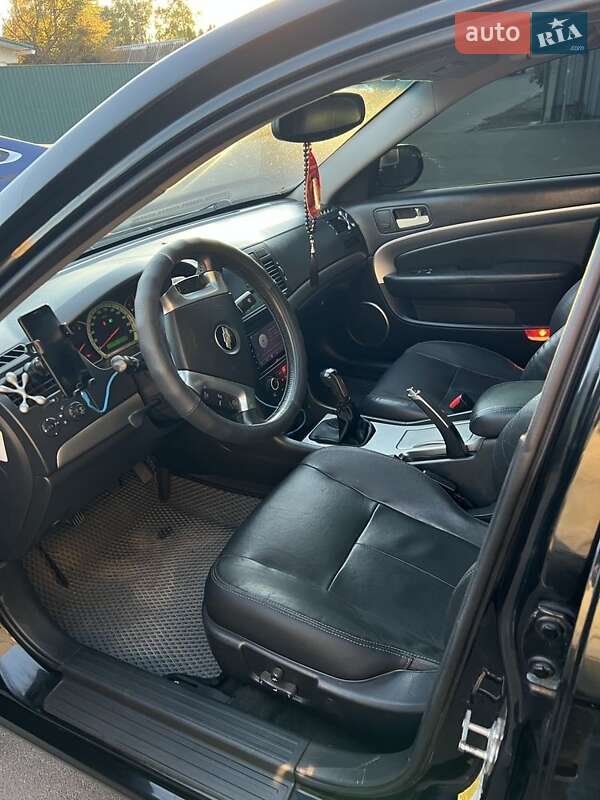 Седан Chevrolet Epica 2008 в Василькове