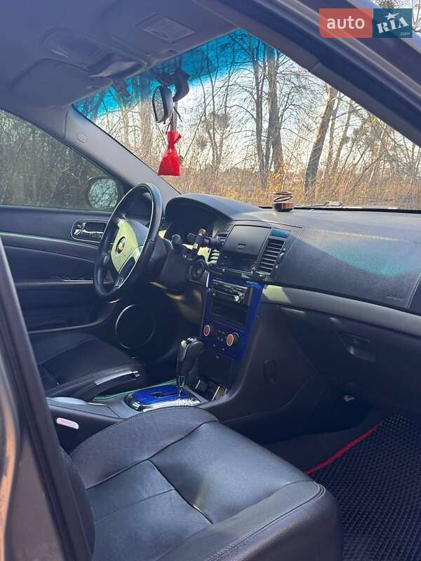 Седан Chevrolet Epica 2008 в Киеве