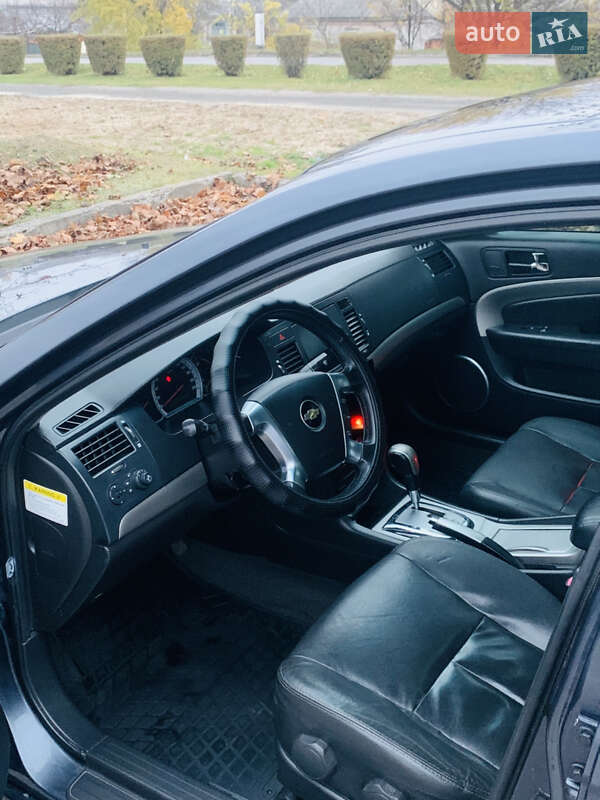 Седан Chevrolet Epica 2008 в Горишних Плавнях