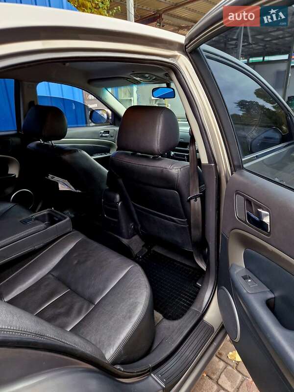 Седан Chevrolet Epica 2008 в Броварах