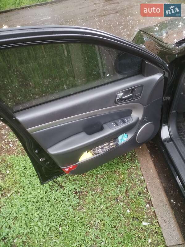 Седан Chevrolet Epica 2008 в Полтаве