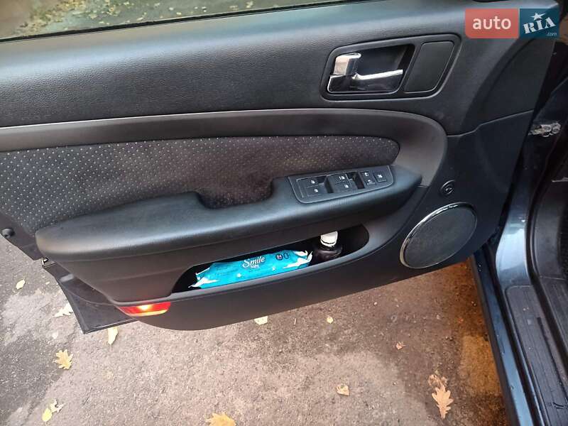 Седан Chevrolet Epica 2008 в Ровно фото 4 Седан Chevrolet Epica 2008 в Ровно