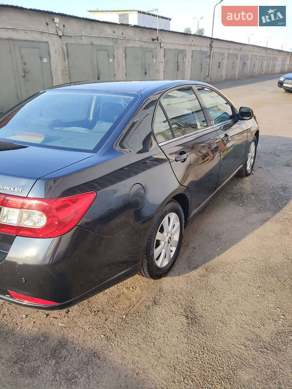 Седан Chevrolet Epica 2009 в Киеве