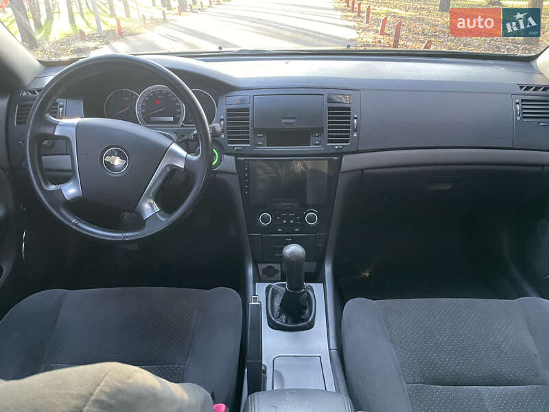 Седан Chevrolet Epica 2008 в Киеве фото 49 Седан Chevrolet Epica 2008 в Киеве