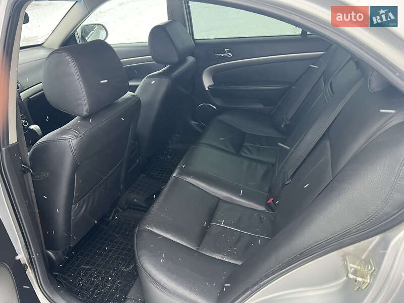 Седан Chevrolet Epica 2009 в Дубровице