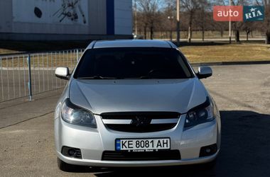 Седан Chevrolet Epica 2008 в Кривом Роге