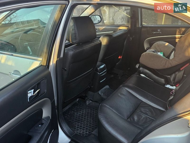 Седан Chevrolet Epica 2009 в Черновцах