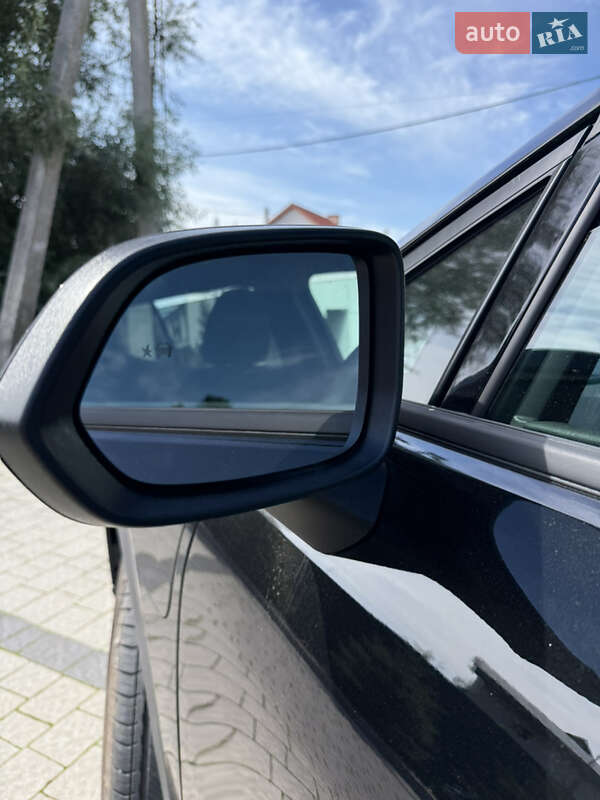 Позашляховик / Кросовер Chevrolet Equinox EV 2024 в Львові