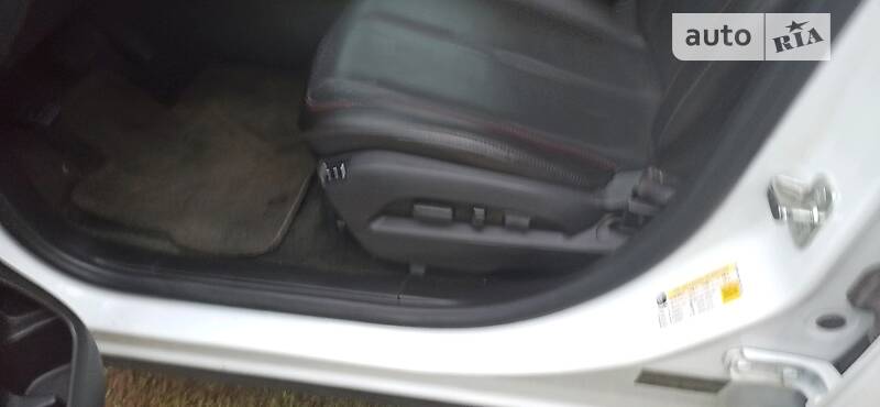 Позашляховик / Кросовер Chevrolet Equinox 2016 в Кам'янці