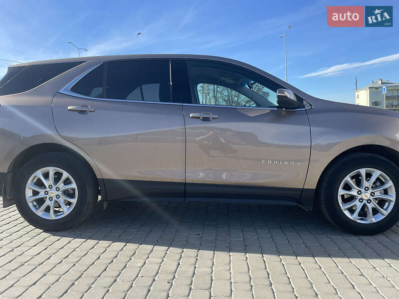 Позашляховик / Кросовер Chevrolet Equinox 2017 в Львові