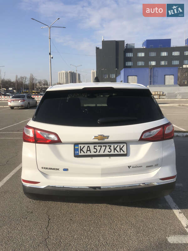 Внедорожник / Кроссовер Chevrolet Equinox 2017 в Киеве
