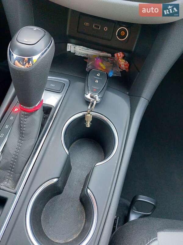 Внедорожник / Кроссовер Chevrolet Equinox 2019 в Кривом Роге