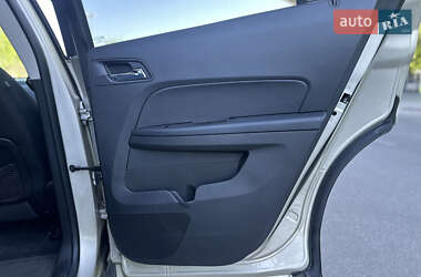 Позашляховик / Кросовер Chevrolet Equinox 2015 в 