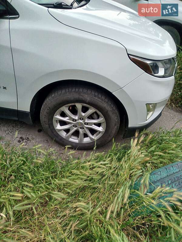 Внедорожник / Кроссовер Chevrolet Equinox 2018 в Терновке фото 3 Внедорожник / Кроссовер Chevrolet Equinox 2018 в Терновке