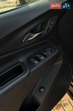 Позашляховик / Кросовер Chevrolet Equinox 2020 в 