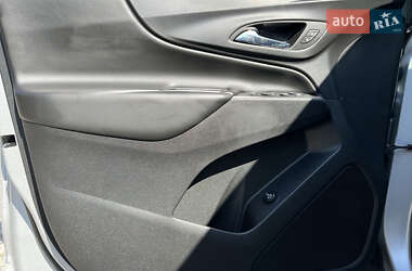Внедорожник / Кроссовер Chevrolet Equinox 2018 в 