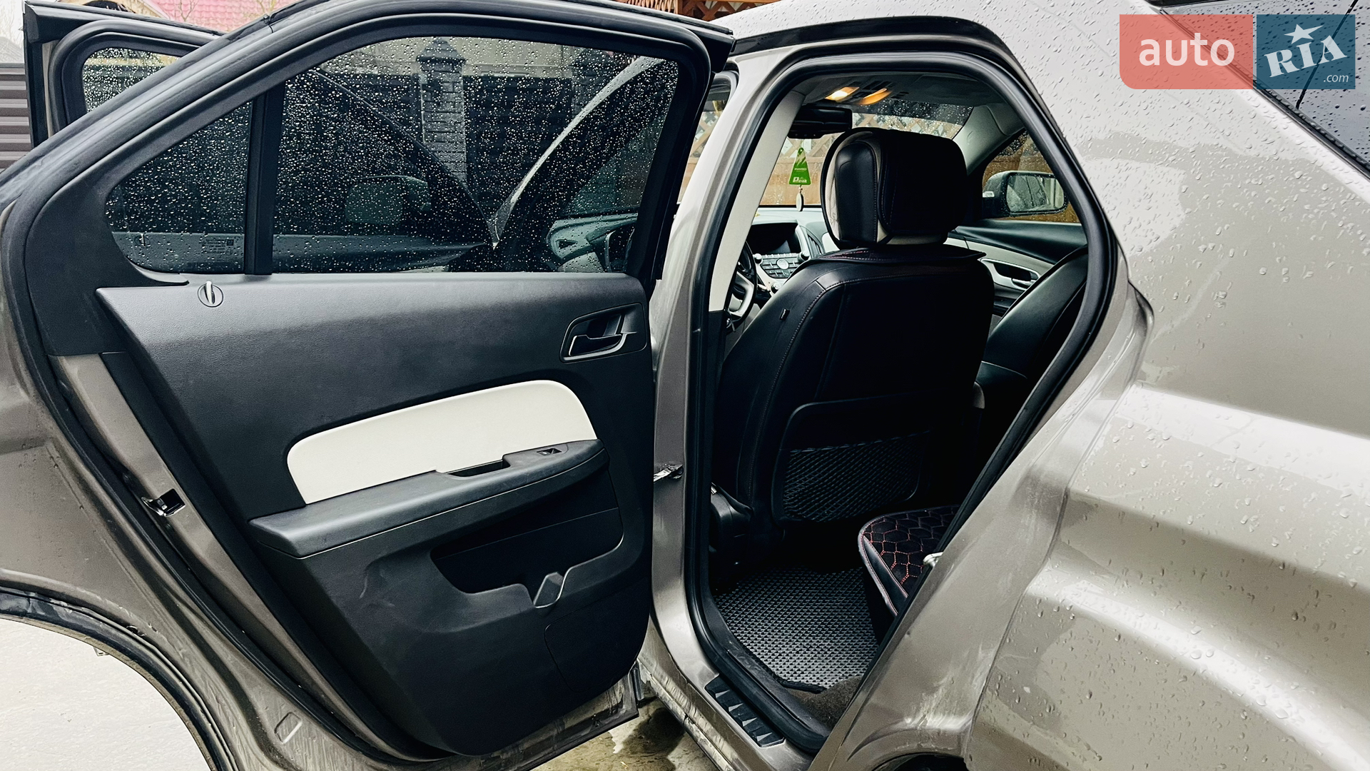 2010 Chevrolet Equinox - мініатюра 9