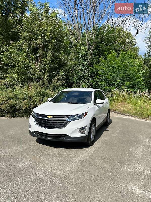 Внедорожник / Кроссовер Chevrolet Equinox 2020 в Киеве