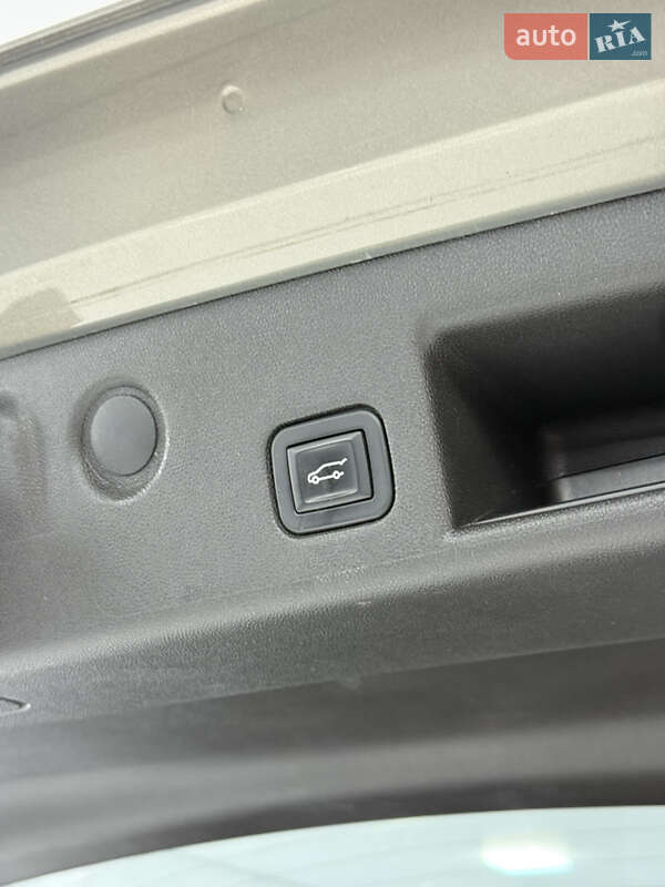 Внедорожник / Кроссовер Chevrolet Equinox 2017 в Одессе