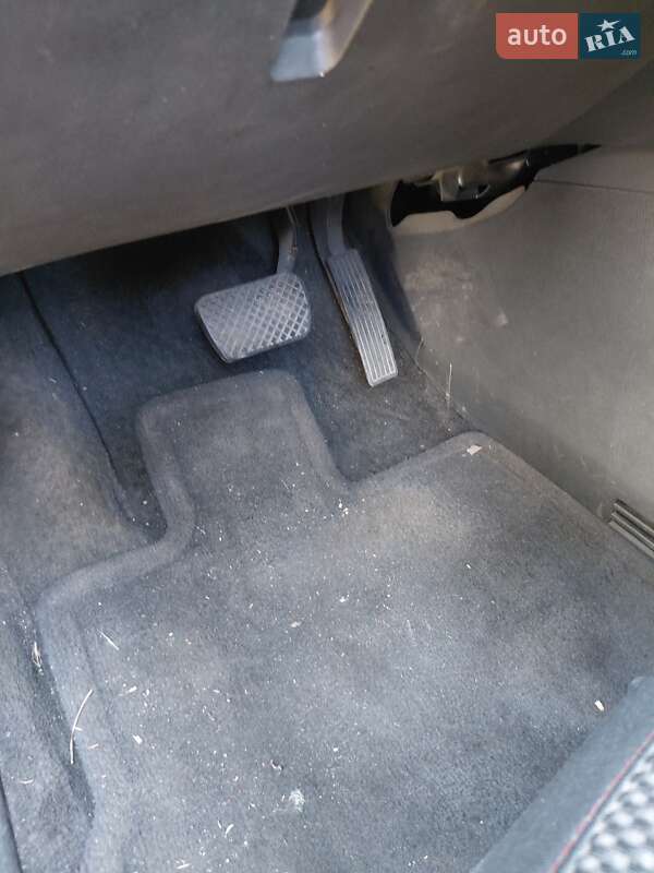 Позашляховик / Кросовер Chevrolet Equinox 2017 в Києві фото 16 Позашляховик / Кросовер Chevrolet Equinox 2017 в Києві