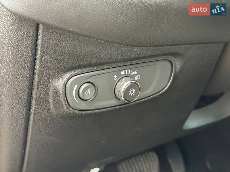 Внедорожник / Кроссовер Chevrolet Equinox 2019 в Кривом Роге