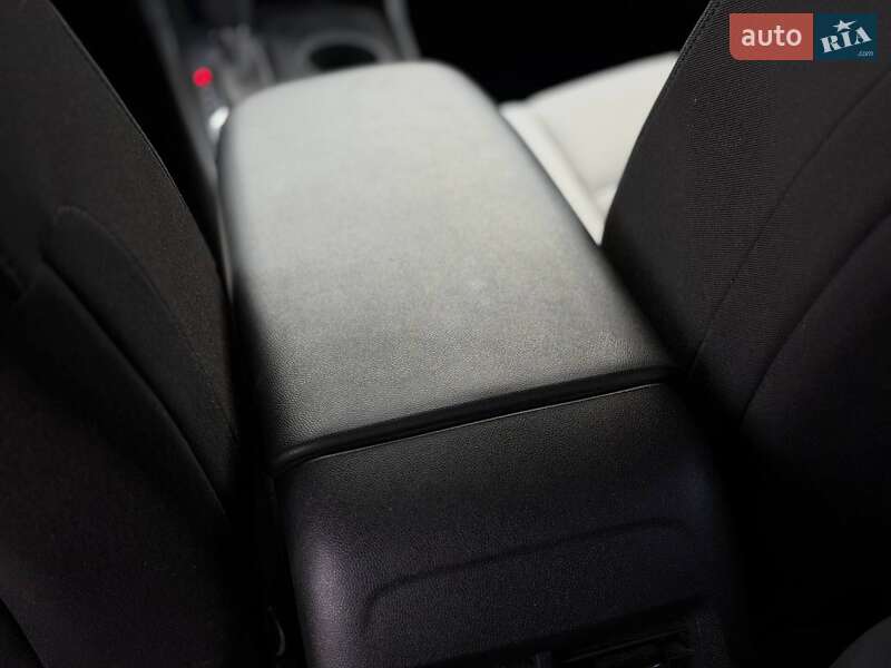 Внедорожник / Кроссовер Chevrolet Equinox 2019 в Кривом Роге