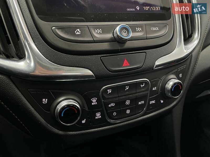 Внедорожник / Кроссовер Chevrolet Equinox 2018 в Киеве