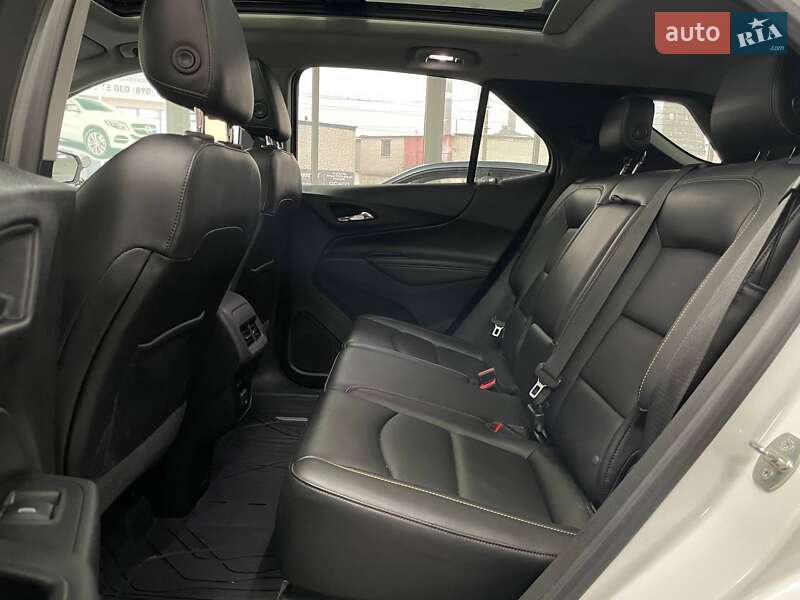 Внедорожник / Кроссовер Chevrolet Equinox 2018 в Киеве