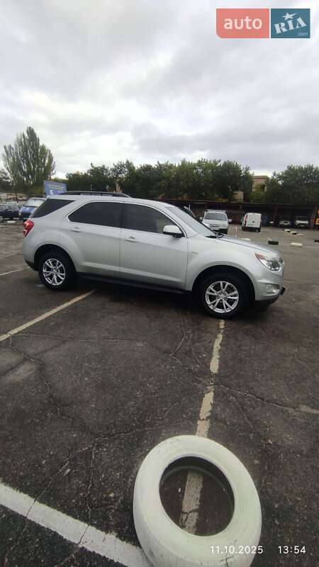 Позашляховик / Кросовер Chevrolet Equinox 2017 в Марганці