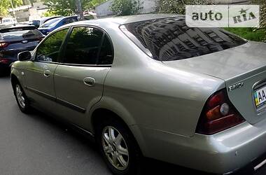 Седан Chevrolet Evanda 2005 в 