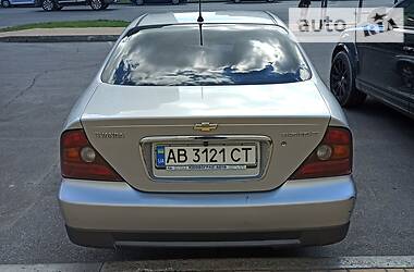 Седан Chevrolet Evanda 2005 в Виннице