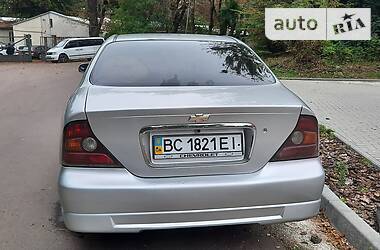 Седан Chevrolet Evanda 2005 в Львові