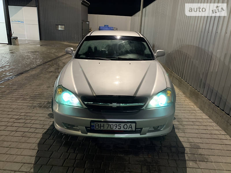 Седан Chevrolet Evanda 2006 в Одессе