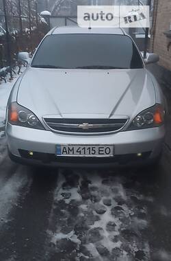 Седан Chevrolet Evanda 2005 в Казатине