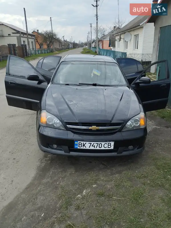 Chevrolet Evanda 2005