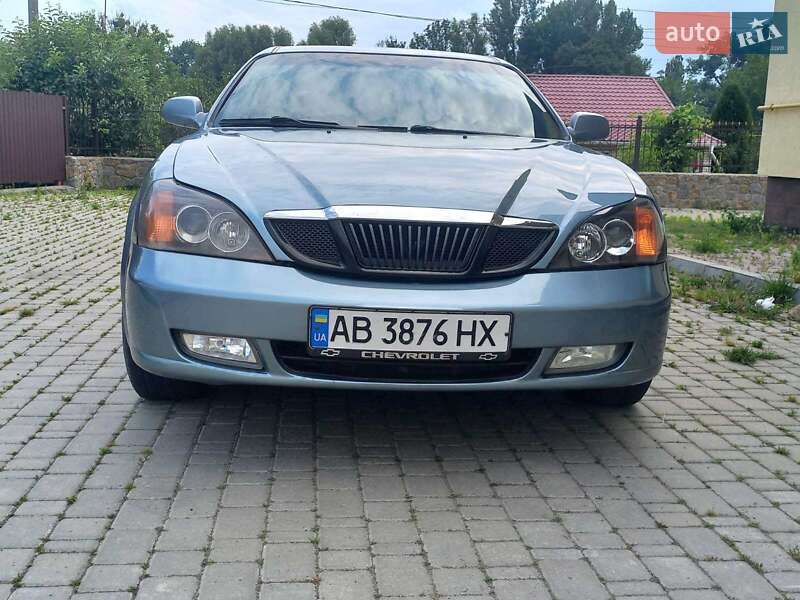 Седан Chevrolet Evanda 2004 в Погребище