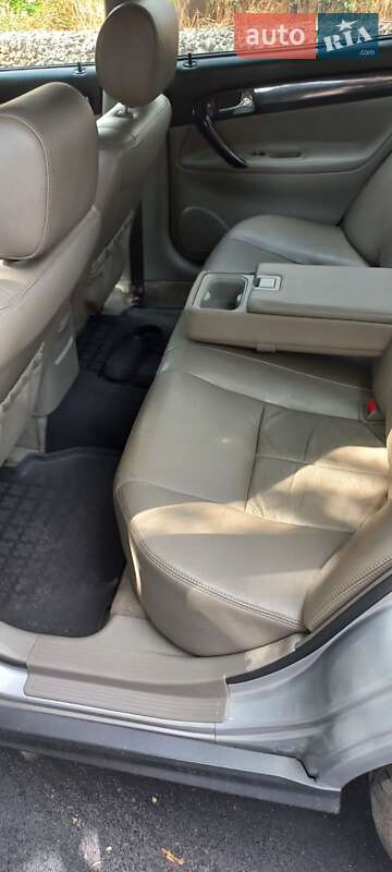 Седан Chevrolet Evanda 2006 в Одессе