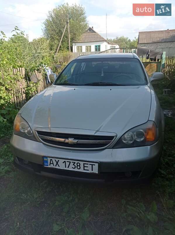Chevrolet Evanda 2005