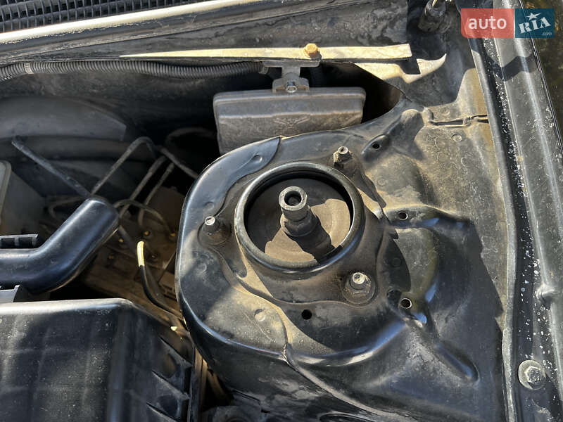 Седан Chevrolet Evanda 2006 в Барвенкове