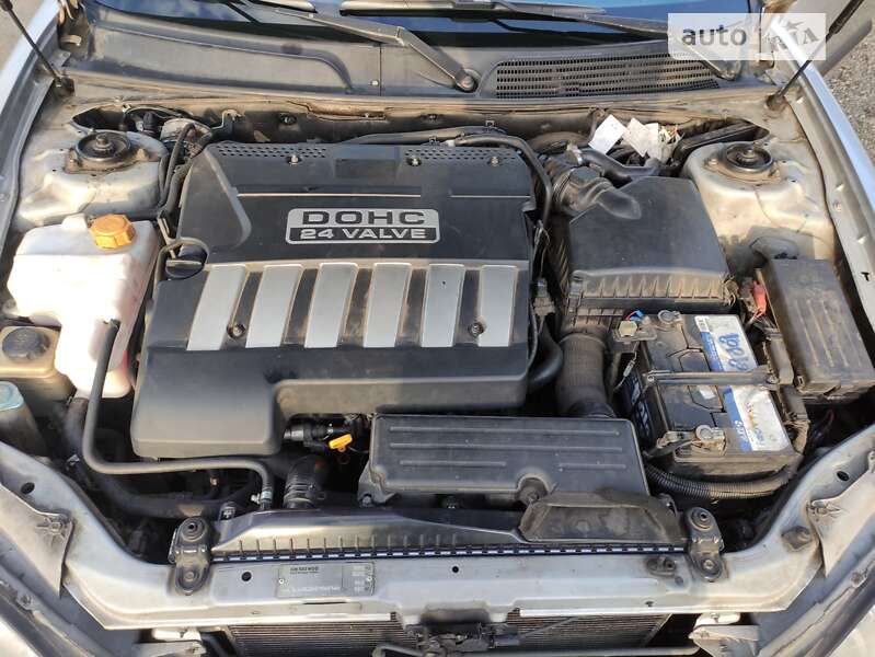 Седан Chevrolet Evanda 2006 в Боярке