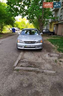 Седан Chevrolet Evanda 2006 в 