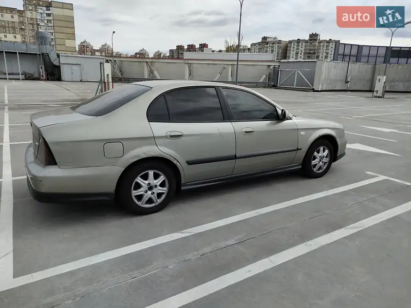 Chevrolet Evanda 2005